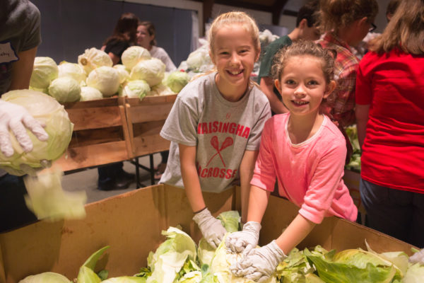 2 children by cabbage
